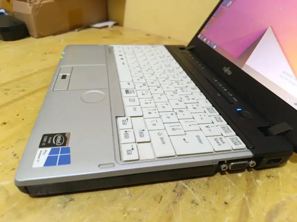 Fujitsu Ram 8gb Core i5 Gen 2 Second