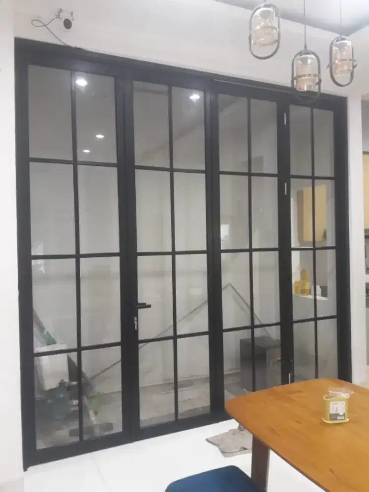 Jasa tukang kaca dan partisi gypsum