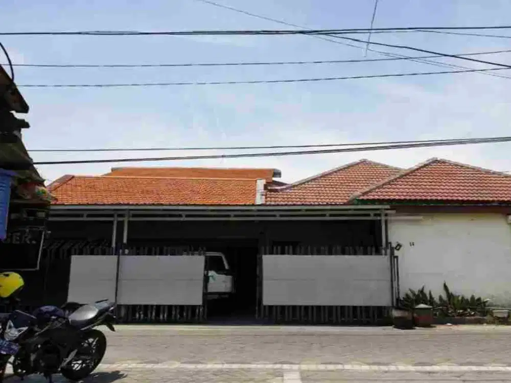 MURAH POL RUMAH USAHA JALAN  KEBONSARI DEKAT MASJID AGUNG INJOKO TOLL DLL SURABAYA