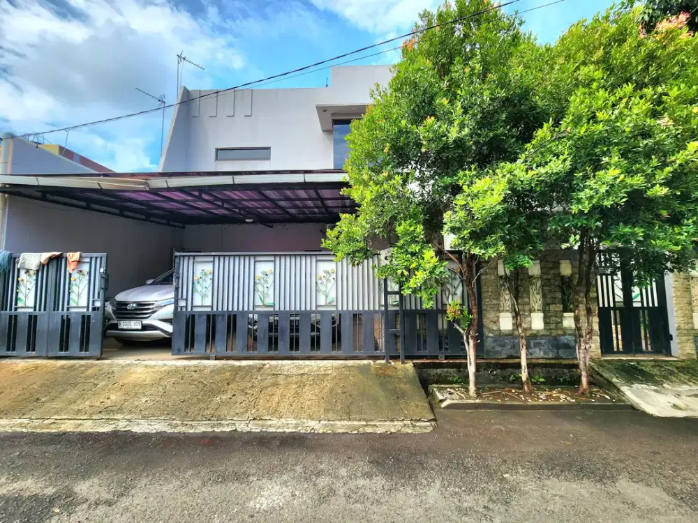 Rumah Dijual Cakung. Komplek, Dekat JGC - Jakarta Garden City. NEGO