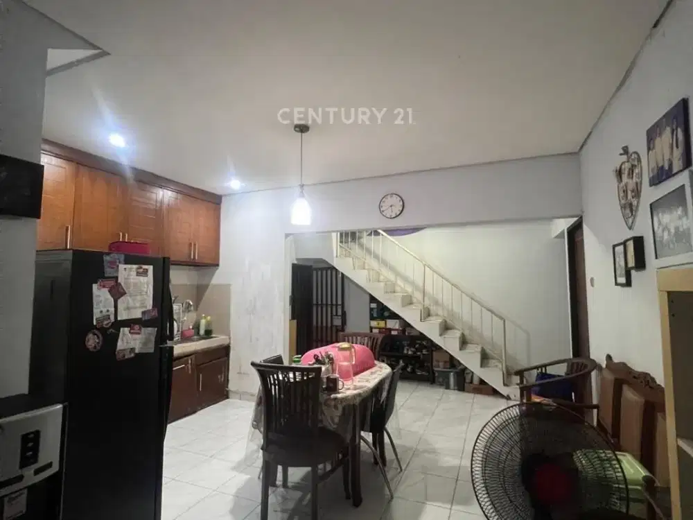 Dijual Rumah Bagus Di Hook Di Emerald Bintaro Sektor 9