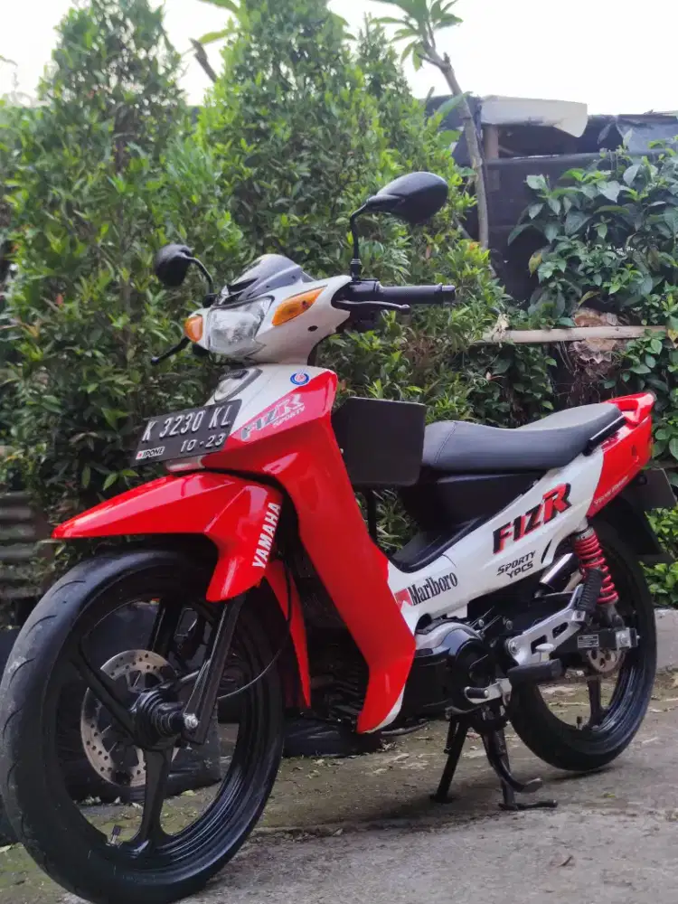 Yamaha F1ZR Marlboro Edition CXK '99