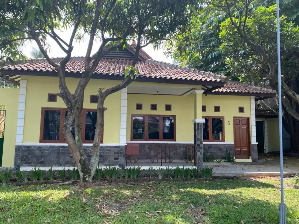 Rumah Strategis Cocok Untuk Usaha Mainroad Jalan Panday Cipanas Garut