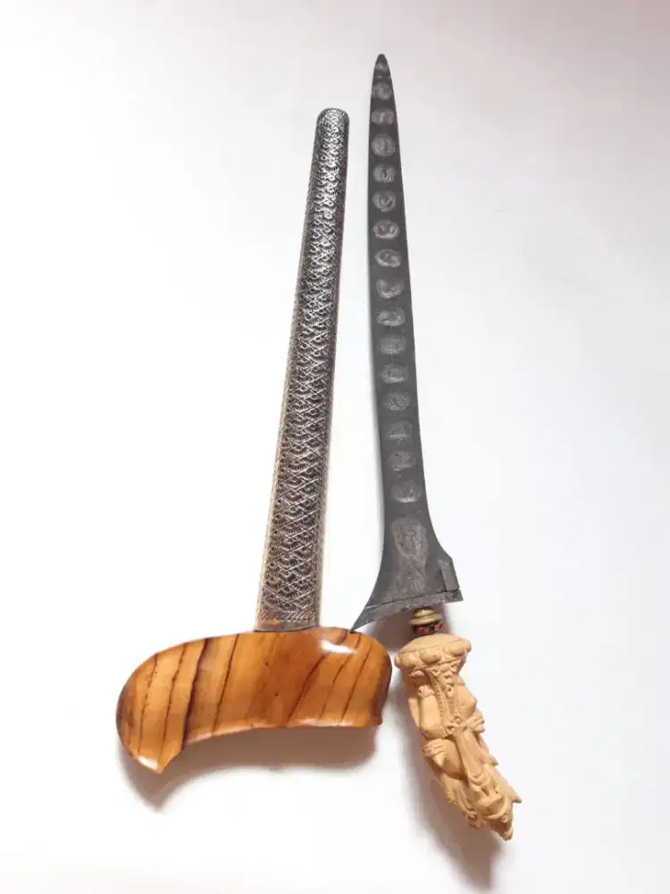 Keris Jalak Melati Rinonce