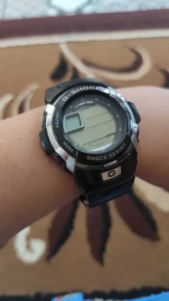 Jam tangan GShock hitam