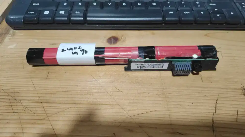 Baterai laptop kondisi bagus