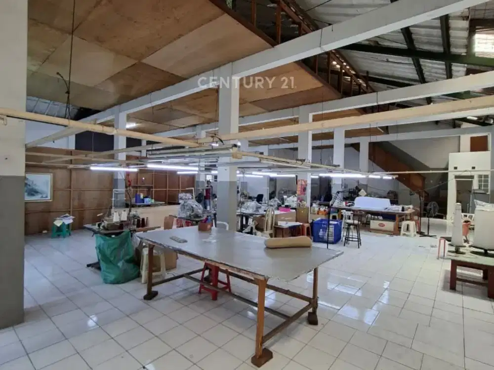 Rumah Kopo Cocok Utk Gudang Atau Workshop Dalam Komplek Dekat Tol
