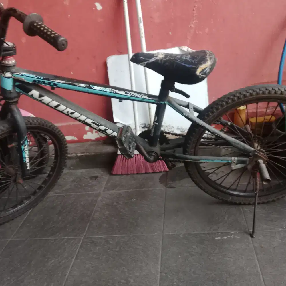 Dijual cepat sepeda gunung bekas anak