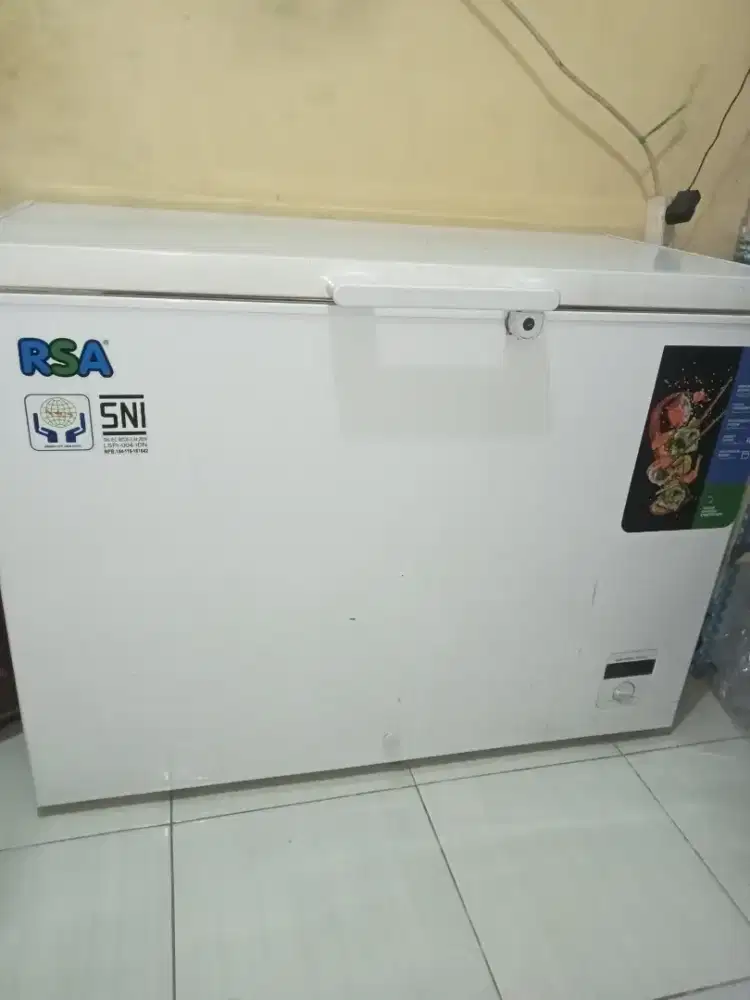 Freezer bekas RSA
