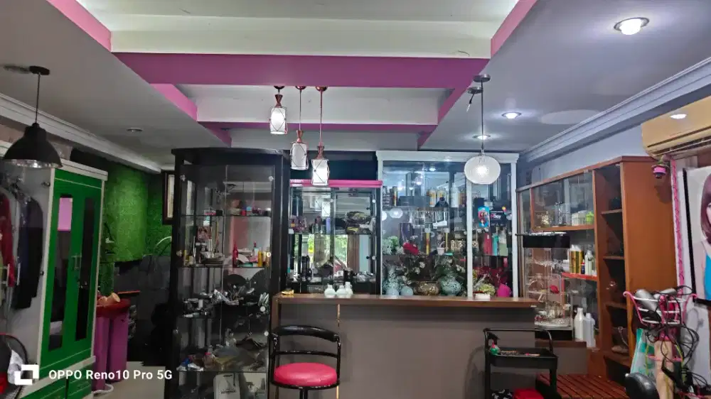 Lowongan capster salon