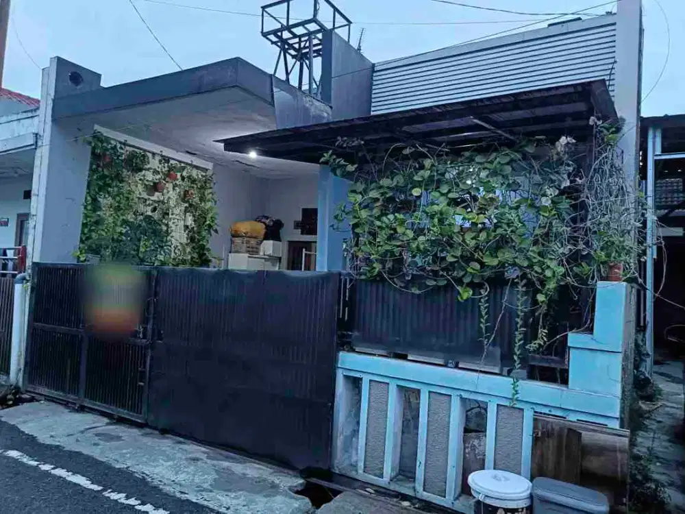rumah siap huni komplek cisaranten Arcamanik kota bandung dekat antapani