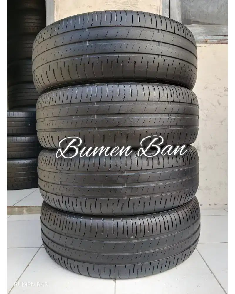 Ban 205 60 R16 Dunlop SP Touring R1 X-Over Altis Voxy dll