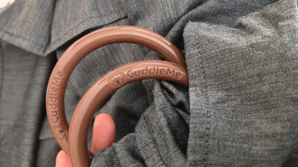 Gendongan bayi Sling Bambu CuddleMe (Like New)