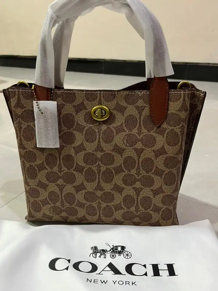 COACH Original signature turnlock tote bag