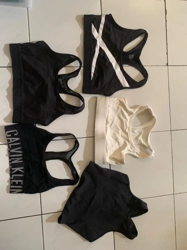 Baju Atasan Olahraga Gym Fitness (Size S) sepaket isi 5