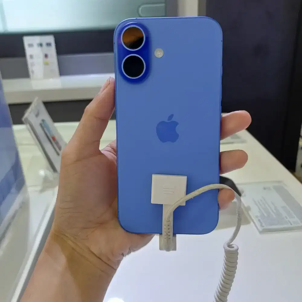 Iphone 16 128GB garansi resmi Ibox New