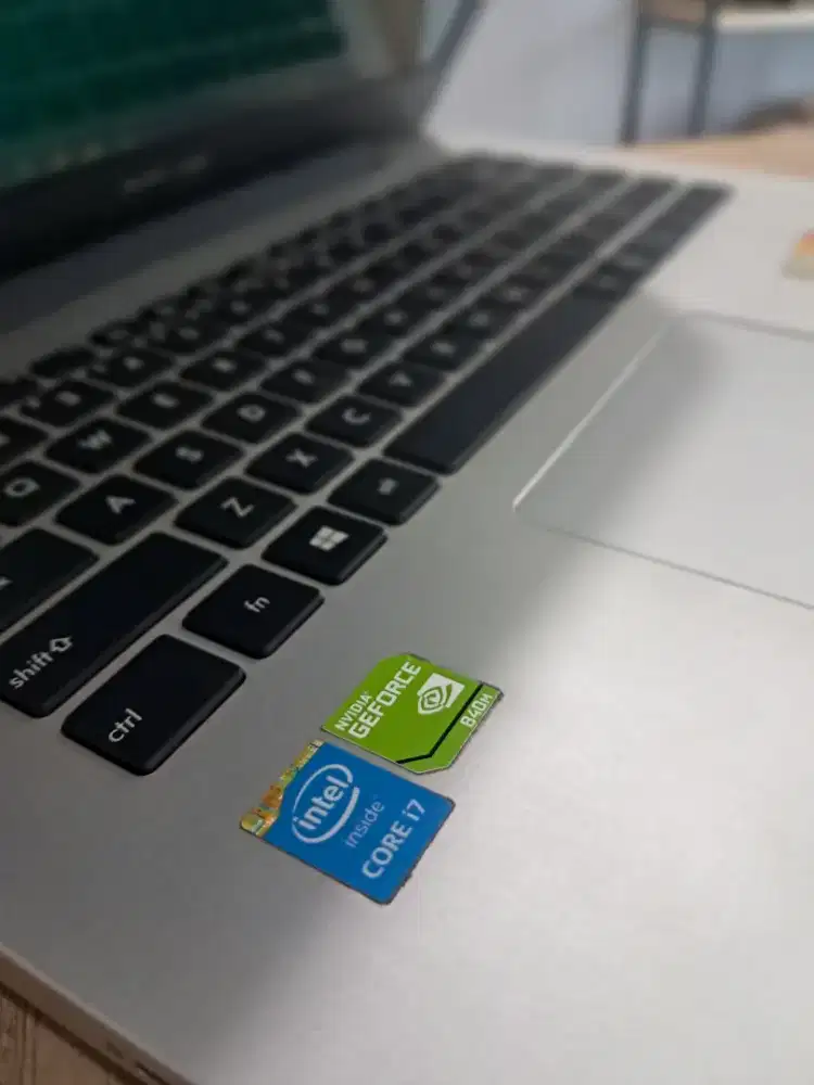 Asus A455LN - Performa Tinggi untuk Multitasking dan Gaming Ringan