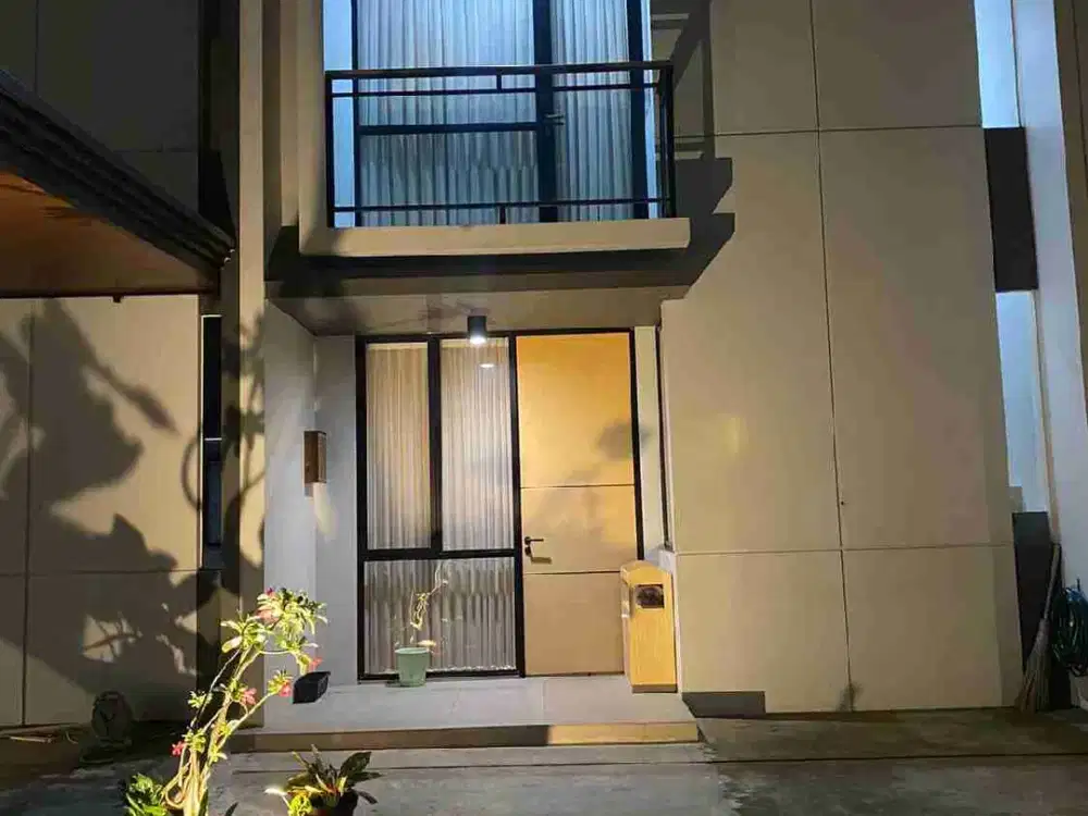 Rumah Cantik Cendana Gard'n Murah 2 lantai 3 kamar tidur Hanya Rp.1 Man di kota Karawaci tangerang langsung direct access toll