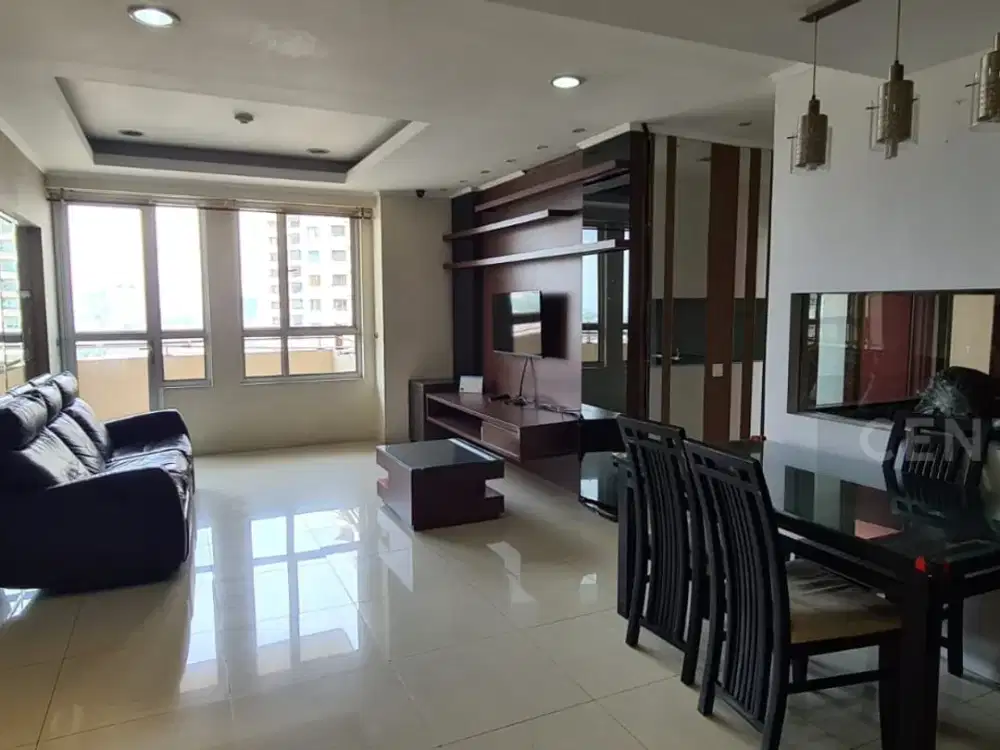 Apartemen Paladian Tower C Lantai Tinggi Semifurnish