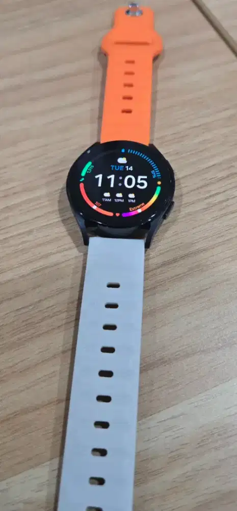 Samsung Galaxy Watch FE like new