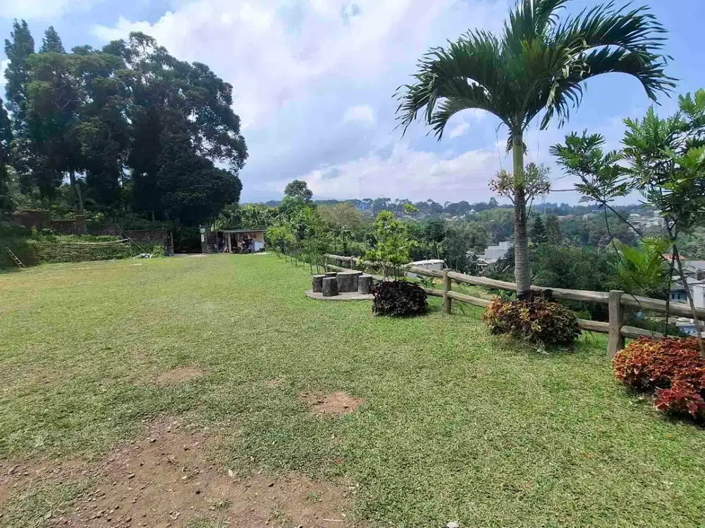 Jual Halaman Vila Luas 4500m2 di Citeko Puncak Bogor