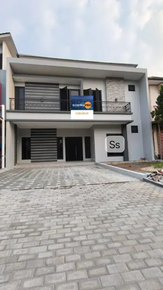 Dijual rumah kota Wisata cibubur. Cluster depan. Rapi renovasi.