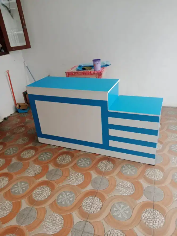 Meja kasir toko meja kasir laundry