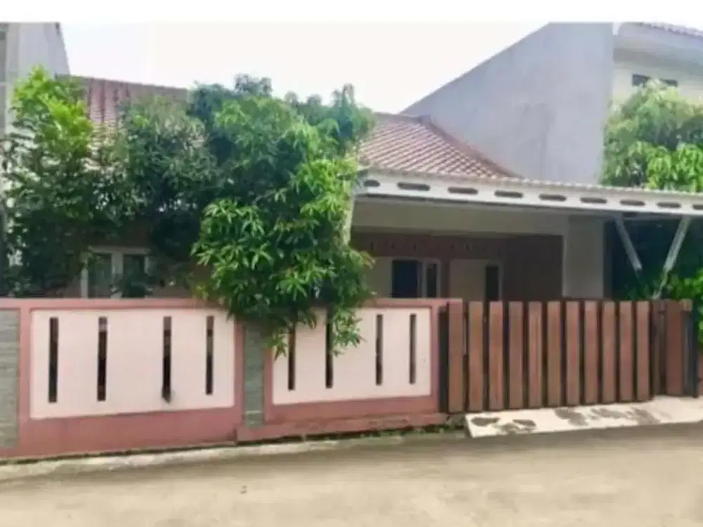Rumah Siap Huni 4 Kamar Semi Furnised Dekat Taman Cimanggu Kota Bogor