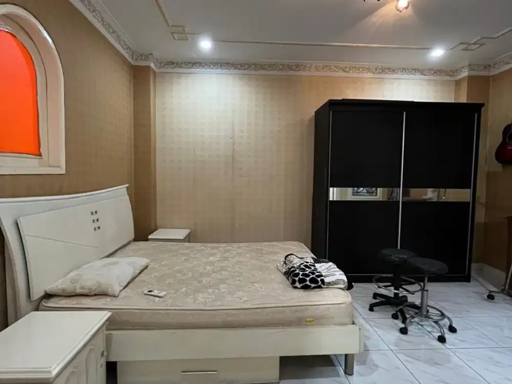 Di Jual Rumah Taman Grisenda Clasic Mediterania