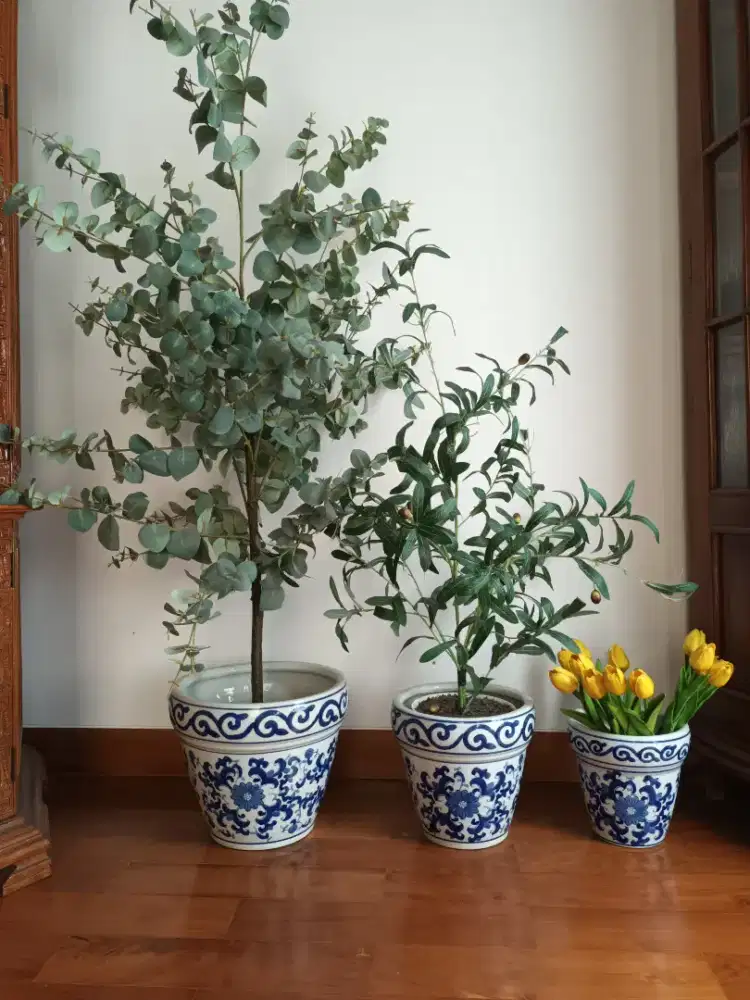 1 Set Pot Keramik Biru Putih