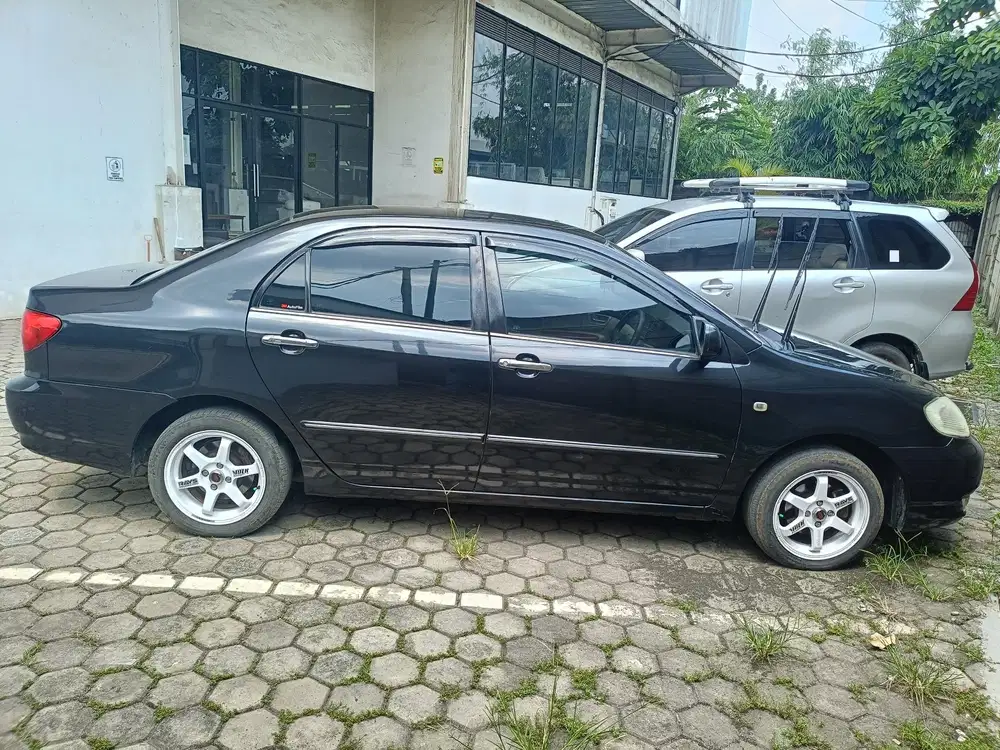 Toyota Corolla Altis 2002 Bensin