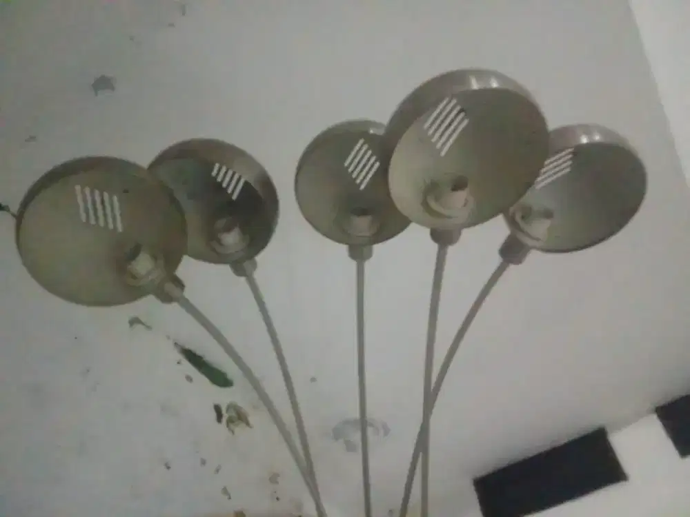 Lampu Clasik stenlis