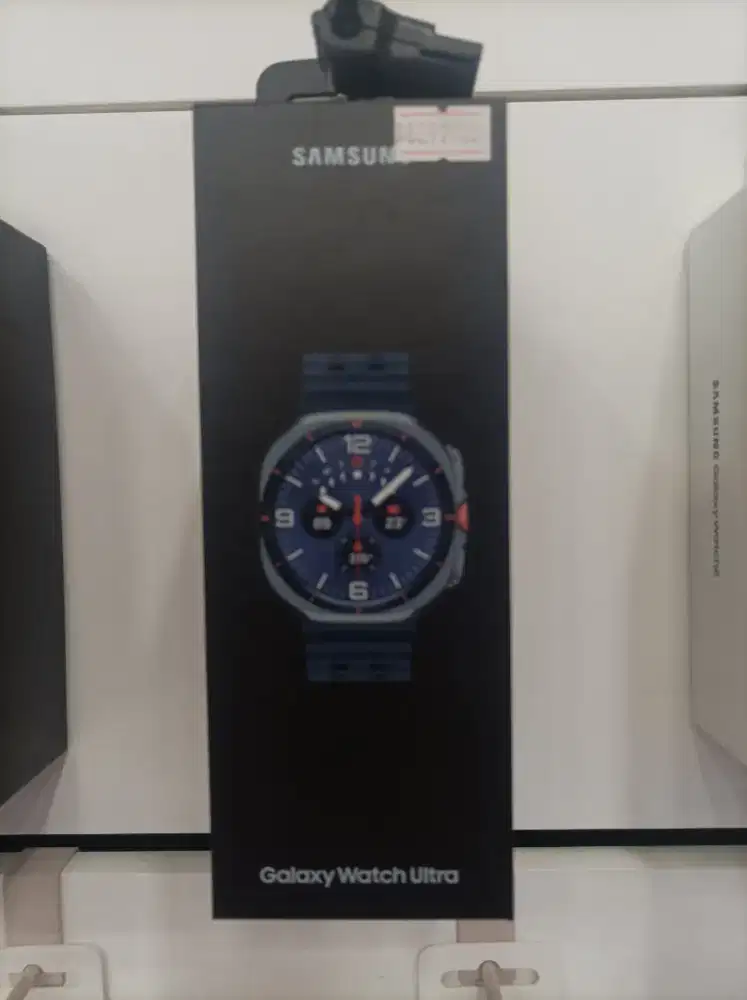 Samsung Galaxy watch ultra titanium