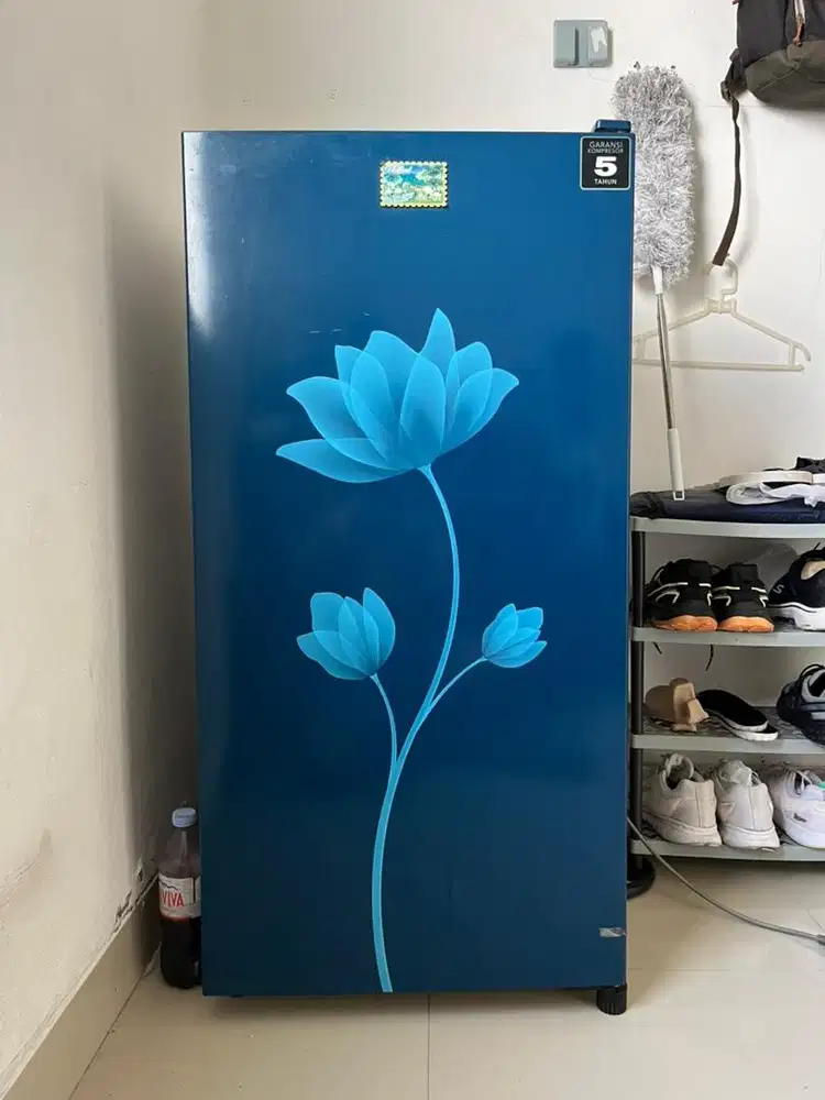 Kulkas Polytron 1 pintu