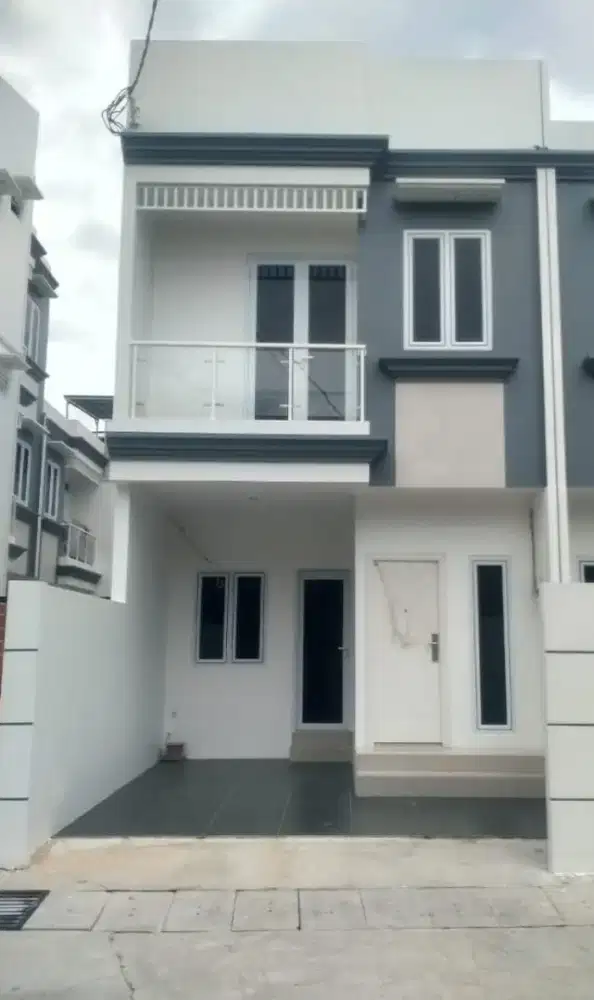Dijual Cepat Rumah Baru 2 Lantai di Jl. Ancol Selatan Sunter Agung