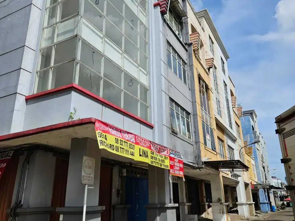 Dijual atau sewa Cepat Ruko Di Mutiara Palem HOOK