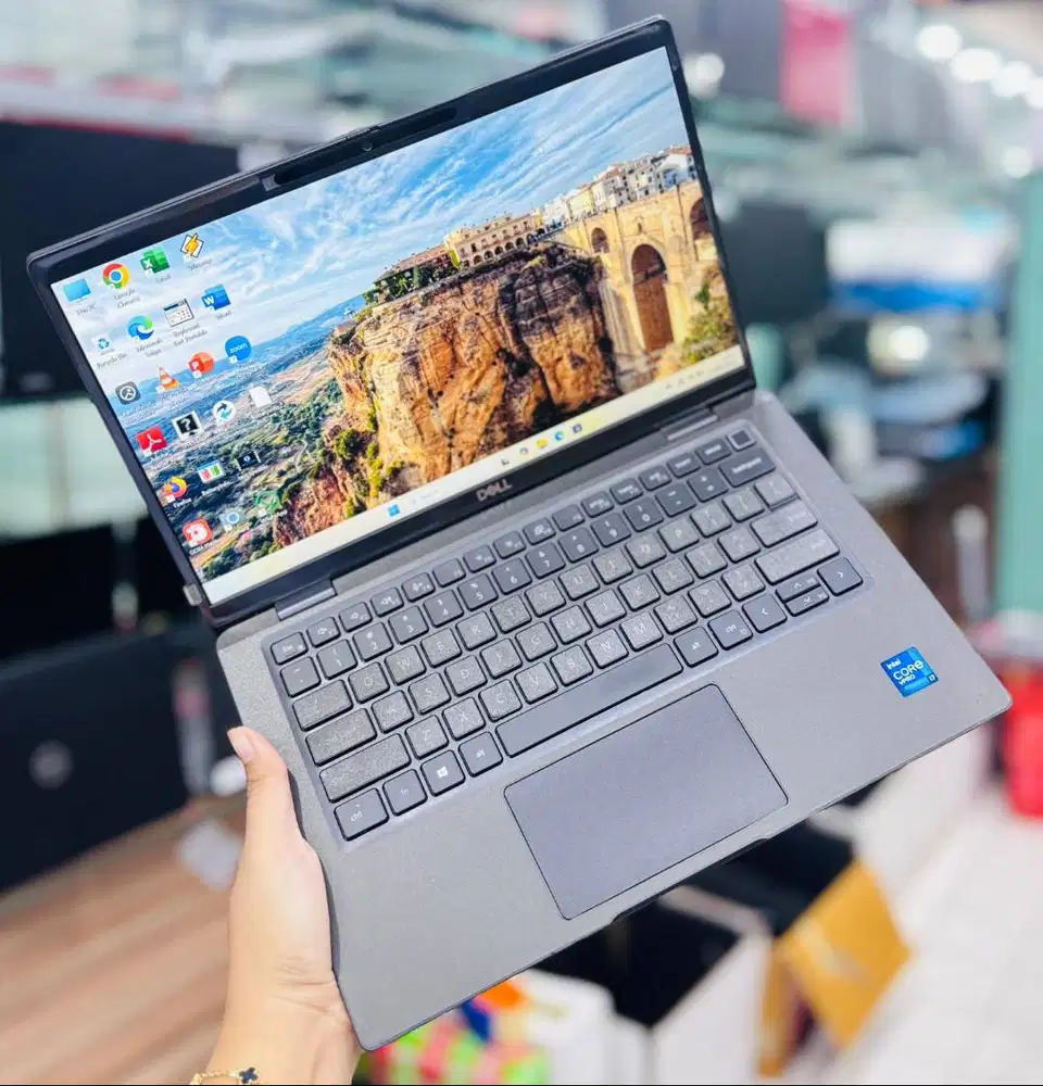 Laptop Ringan DELL 7320 I7 GEN 11 RAM 32GB / 512GB kuliah kerja EC