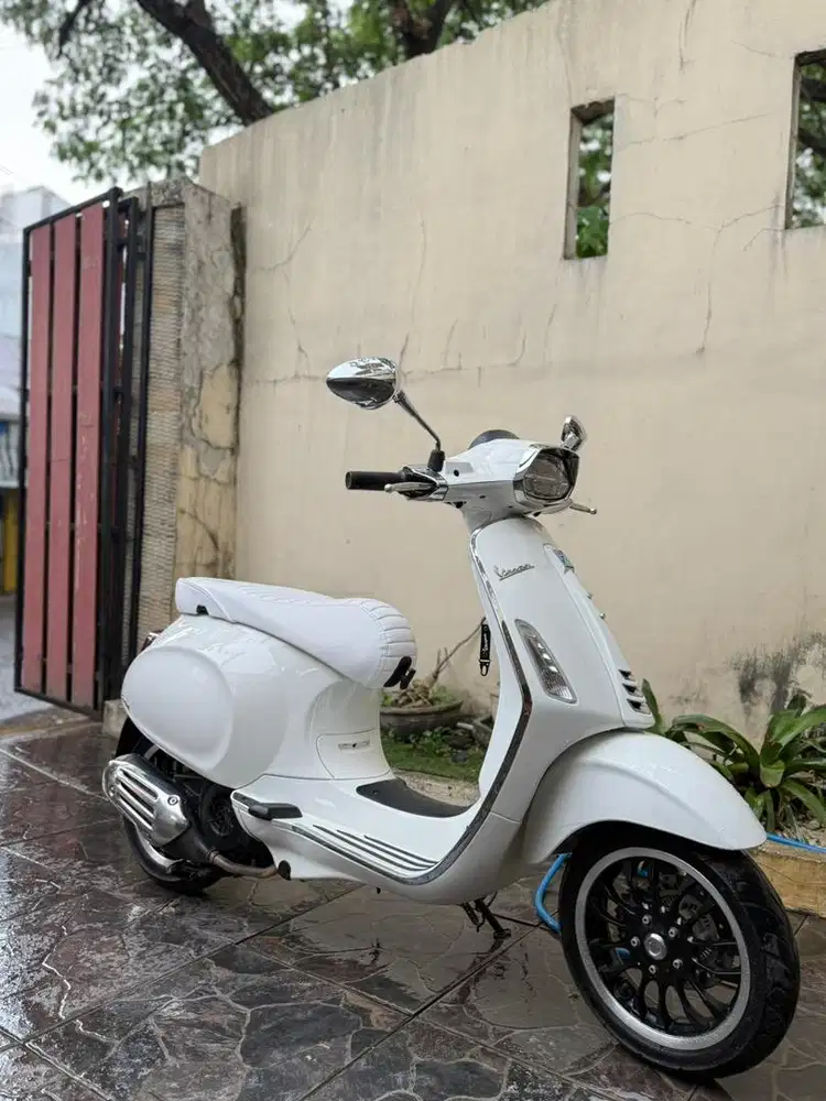 Vespa Sprint iget Abs 2022