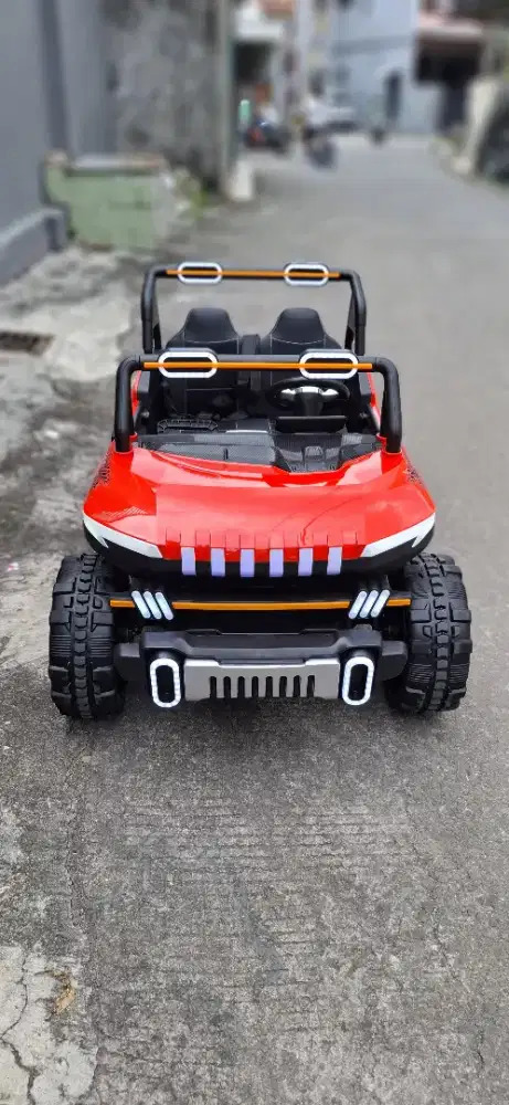 Mobil Aki Remote Anak Ban Karet Jumbo 4WD