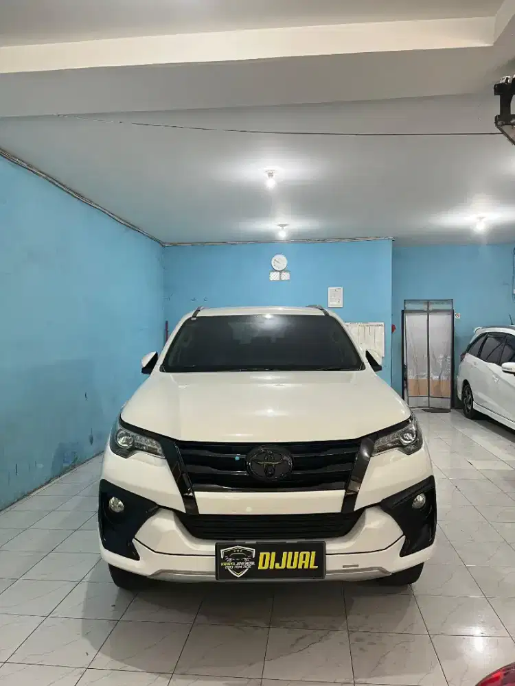 Fortuner VRZ TRD Metic Diesel 2017 Pajero Sport 2017 Innova V 2020