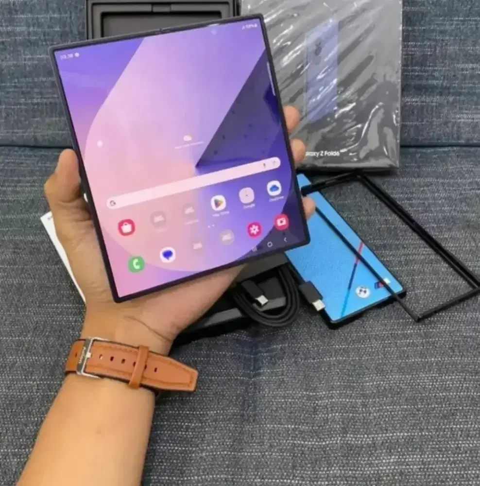 Kredit Samsung Z Fold7 dari Home Credit Indonesia