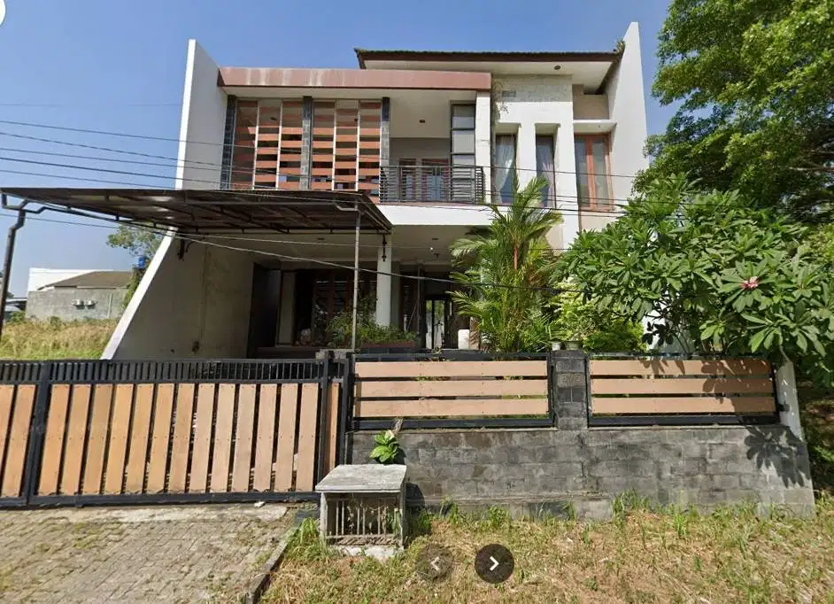 Rumah Spek Mewah 2 Lantai di Tirtayasa, Siap Huni ada Taman, Dekat Tol