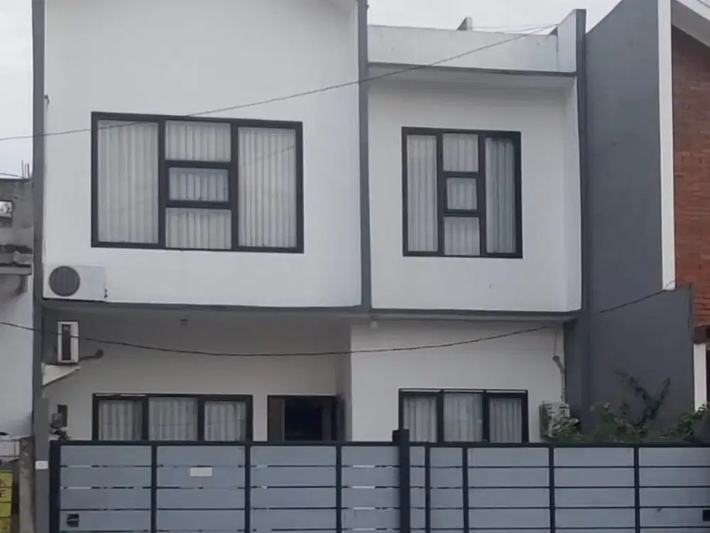 Rumah Mewah 2 lantai Siap Huni di BSD Area!