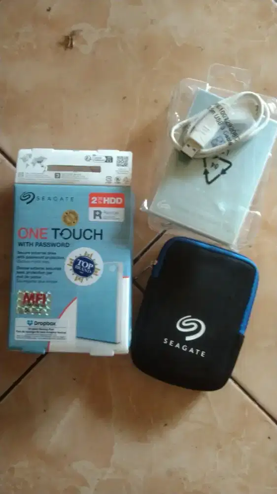 Harddisk eksternal Seagate 2tb One Touch with password