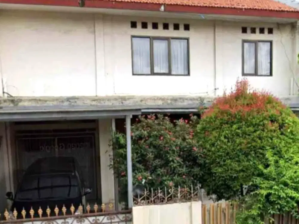 Rumah siap huni 2lt luas 256m type 3KT Duren Sawit Jakarta Timur