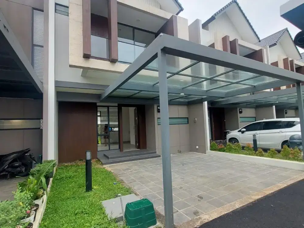 JUAL MURAH Rumah siap huni 2 lantai mewah di Podomoro Park Bandung