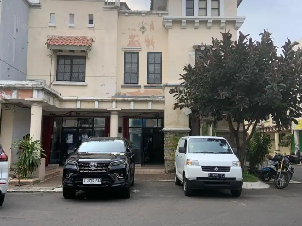 Ruko 3 Rendeng Di Lokasi Strategis Lippo Cikarang