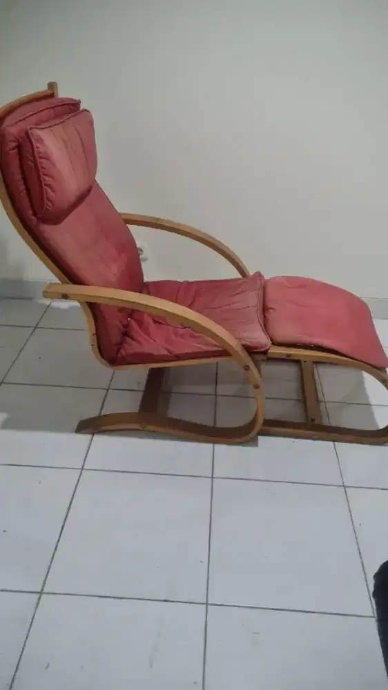 Kursi Malas kondisi bagus