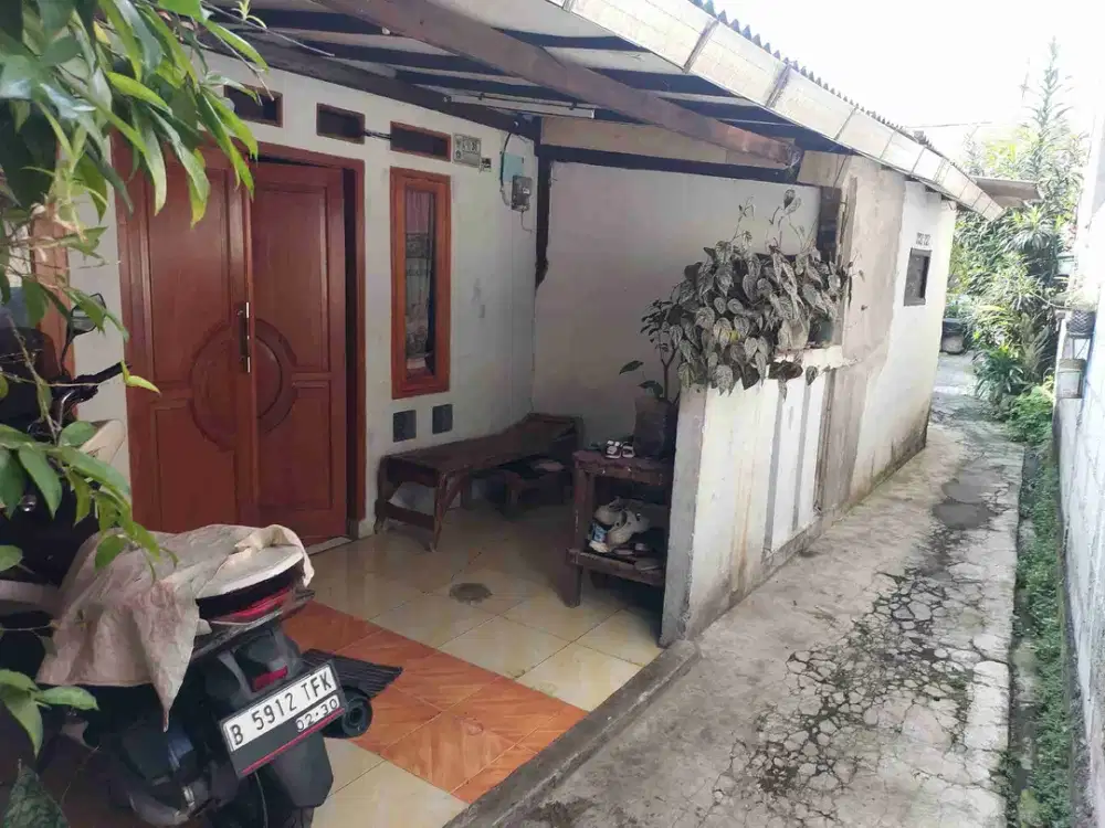 Rumah kontrakan dekat kampus unindra Pasar Rebo