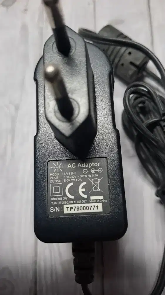 Adaptor charger 5v 1.2A